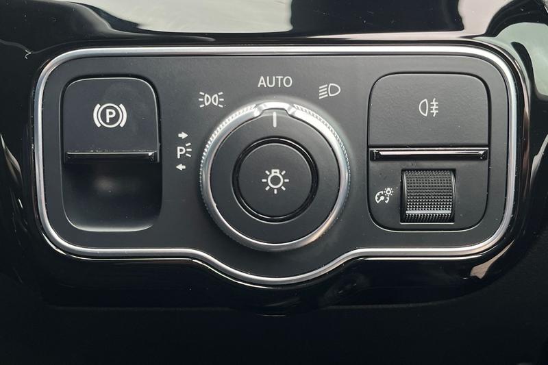 Used Mercedes-Benz A-Class 2020 for sale - 76255416: Photo 15