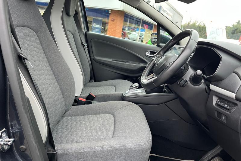 Used Renault Zoe 2021 for sale - 77326903: Photo 17