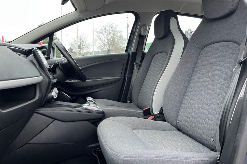 Used Renault Zoe 2021 for sale - 77326903: Photo 19