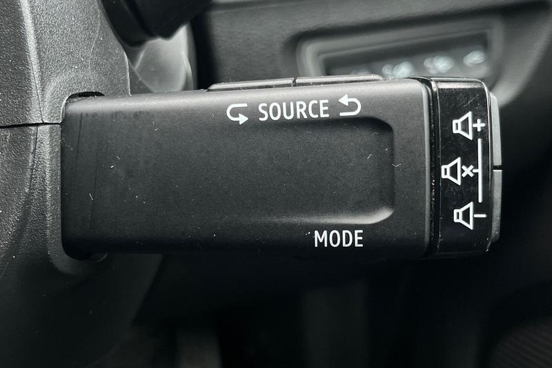 Used Renault Zoe 2021 for sale - 77326903: Photo 24