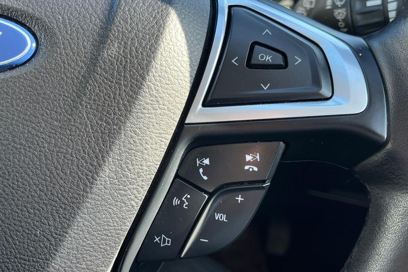 Used Ford S-Max 2023 for sale - 77918704: Photo 24