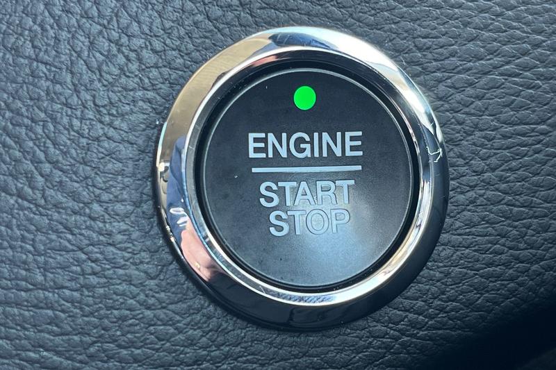 Used Ford S-Max 2023 for sale - 77918704: Photo 26