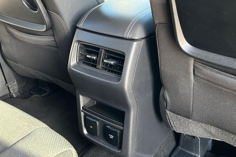 Used Ford S-Max 2023 for sale - 77918704: Photo 37