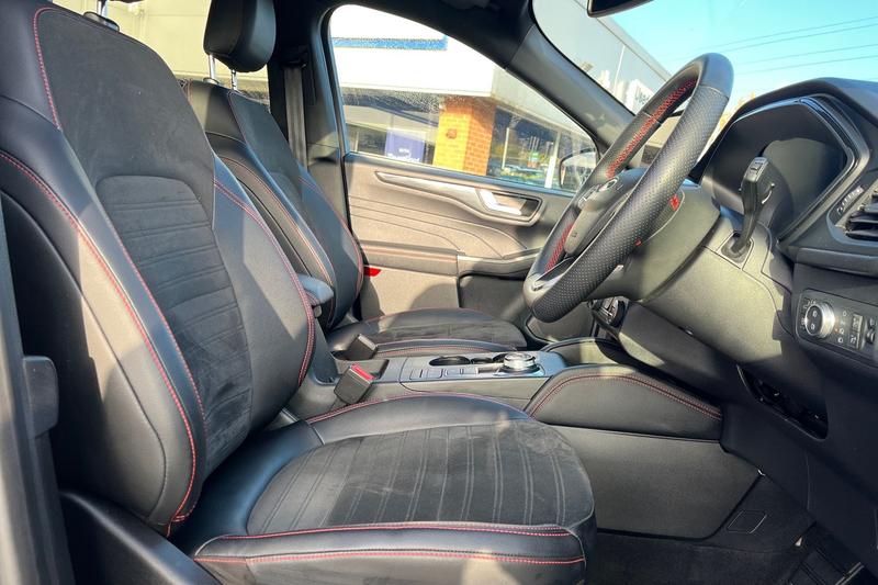 Used Ford Kuga 2022 for sale - 76508152: Photo 17