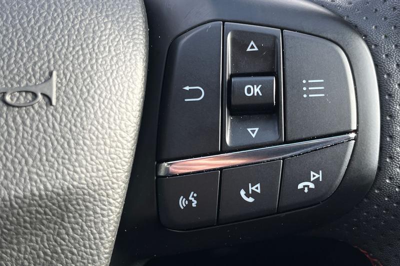 Used Ford Kuga 2022 for sale - 76508152: Photo 24