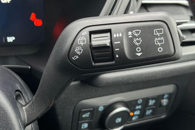 Used Ford Kuga 2025 for sale - 76908760: Photo 15