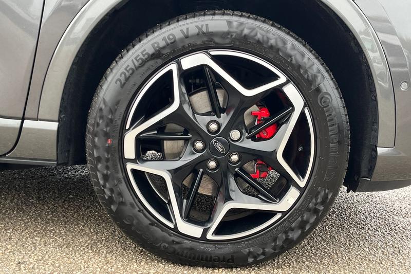 Used Ford Kuga 2025 for sale - 76908760: Photo 8