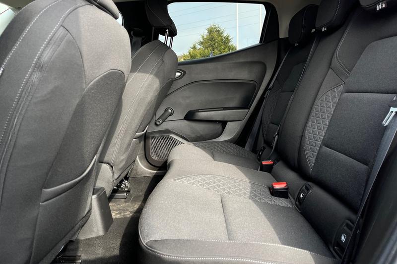 Used Renault Clio 2020 for sale - 77961894: Photo 20