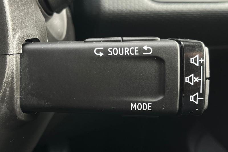 Used Renault Clio 2020 for sale - 77961894: Photo 26