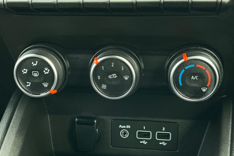 Used Renault Clio 2020 for sale - 77961894: Photo 33