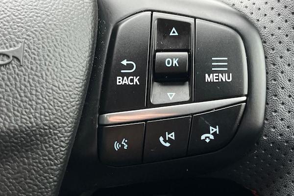 Used Ford Kuga 2023 for sale - 76265959: Photo 24