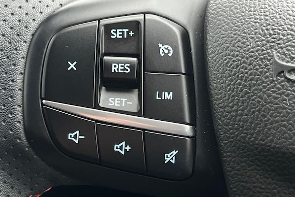 Used Ford Kuga 2023 for sale - 76265959: Photo 25