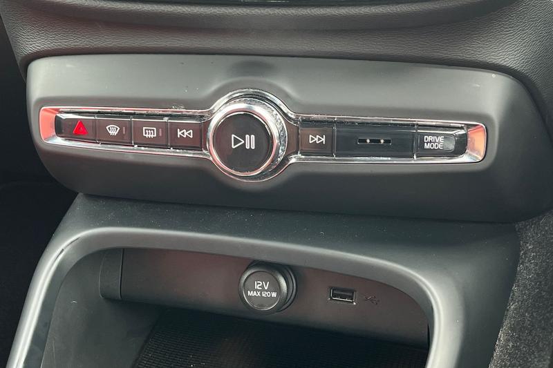 Vehicle 33