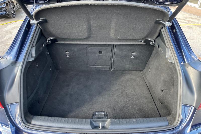 Used Mercedes-Benz GLA 2018 for sale - 76664844: Photo 21