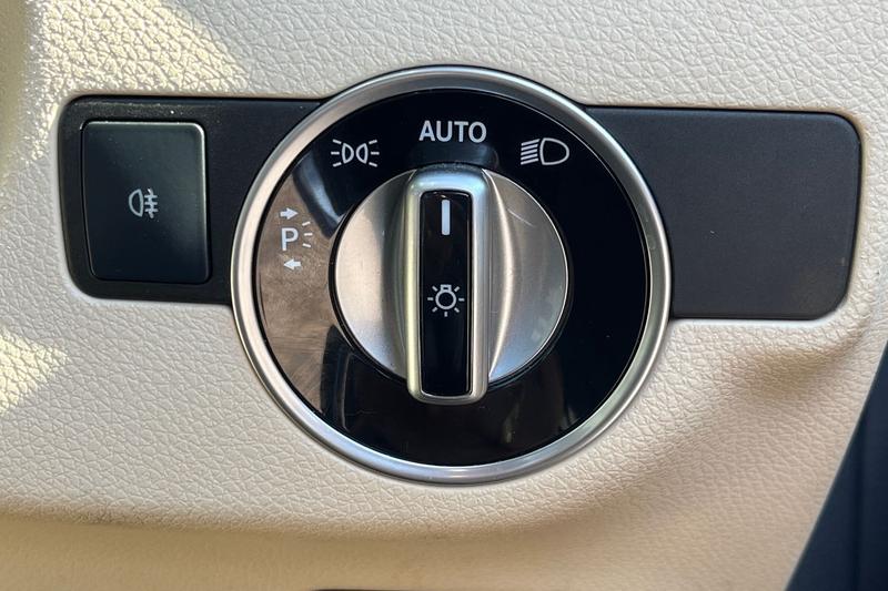 Used Mercedes-Benz GLA 2018 for sale - 76664844: Photo 23