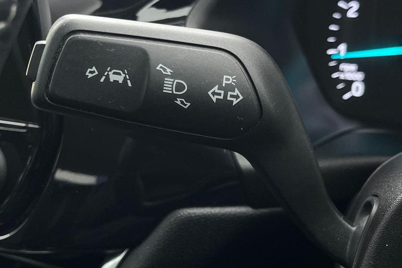 Used Ford Fiesta 2018 for sale - 77407102: Photo 14