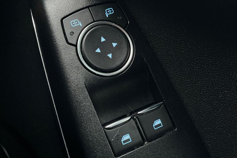 Used Ford Fiesta 2018 for sale - 77407102: Photo 16