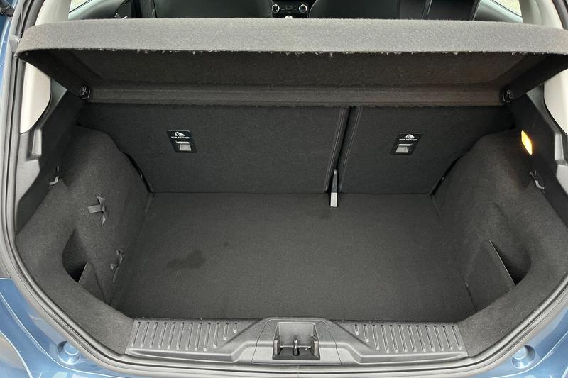 Used Ford Fiesta 2018 for sale - 77407102: Photo 21