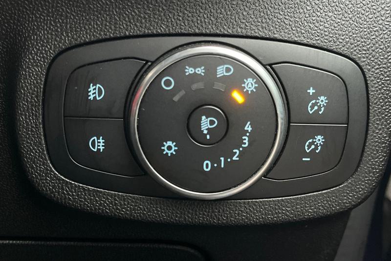 Used Ford Fiesta 2018 for sale - 77407102: Photo 22