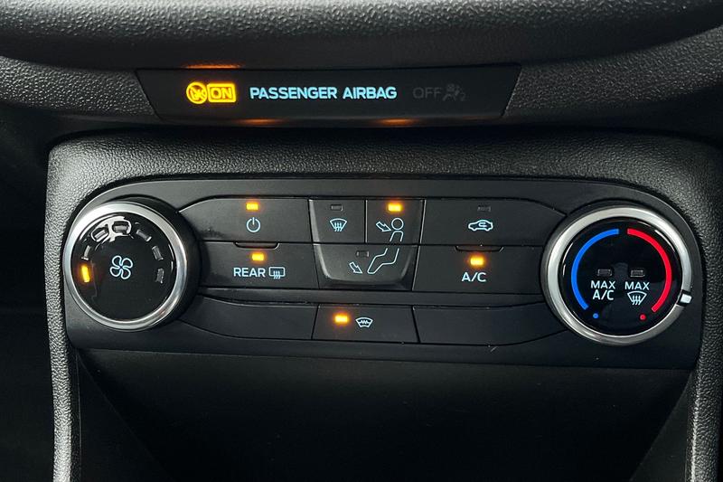 Used Ford Fiesta 2018 for sale - 77407102: Photo 29