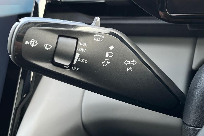 Used Ford Explorer 2025 for sale - 76854867: Photo 14