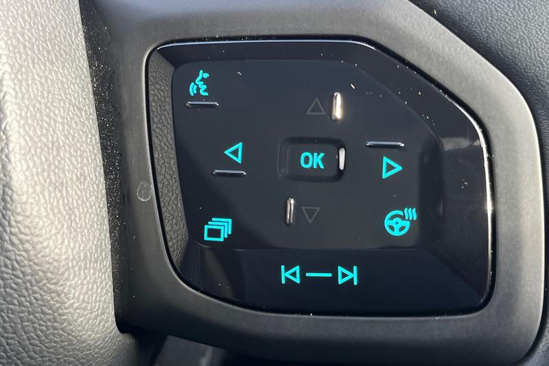 Used Ford Explorer 2025 for sale - 76854867: Photo 24