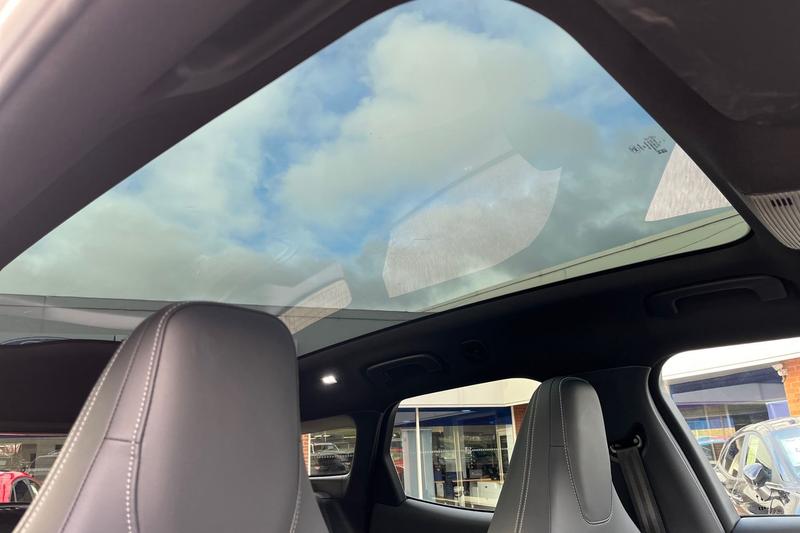 Used Ford Explorer 2025 for sale - 76854867: Photo 38