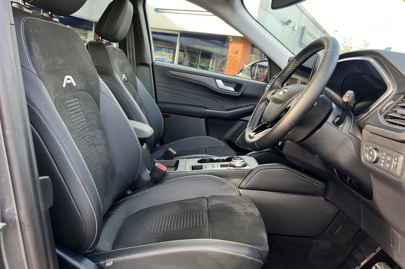 Used Ford Kuga 2025 for sale - 76908755: Photo 17