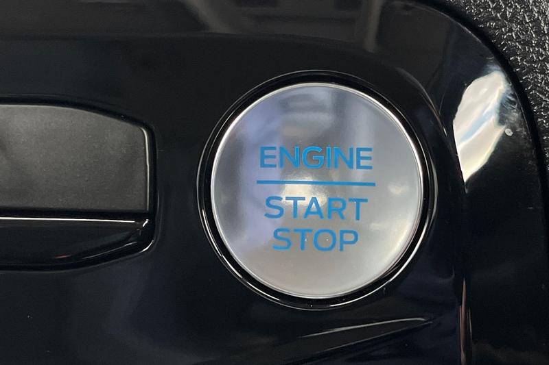 Used Ford Kuga 2025 for sale - 76908755: Photo 33