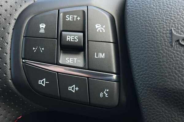 Used Ford Kuga 2024 for sale - 75249916: Photo 25