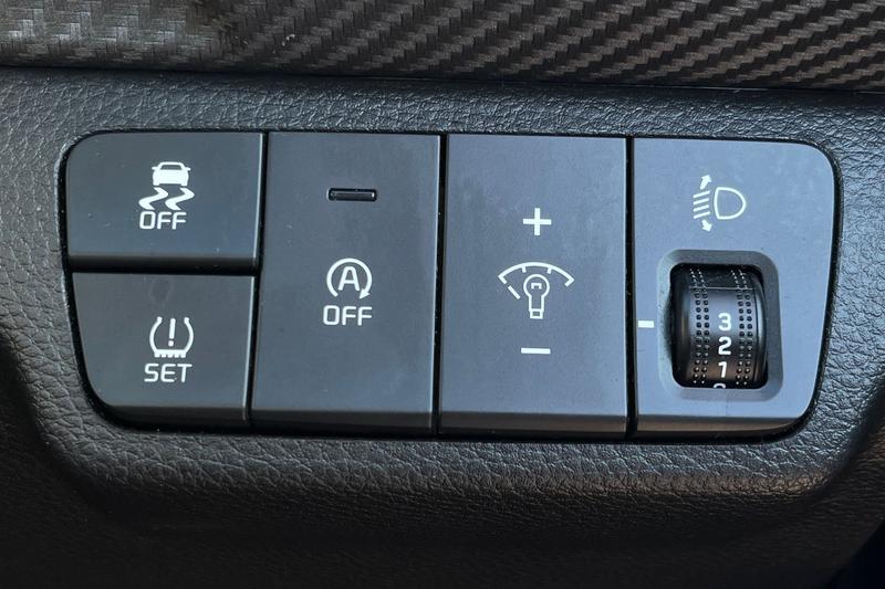 Used Kia Stonic 2022 for sale - 76703095: Photo 23