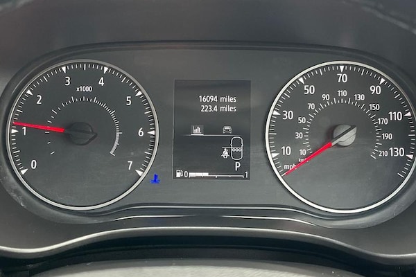 Used Dacia Sandero Stepway 2023 for sale - 76255431: Photo 13