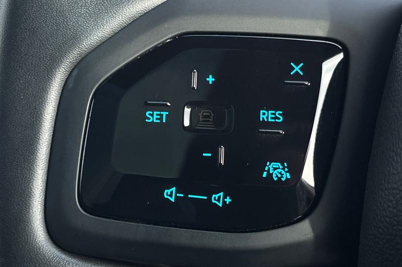 Used Ford Explorer 2025 for sale - 76931292: Photo 25