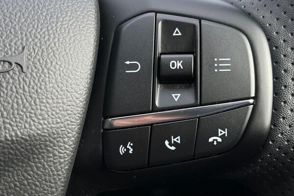 Used Ford Kuga 2024 for sale - 76277342: Photo 24