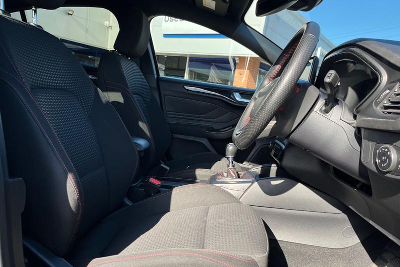 Used Ford Focus 2022 for sale - 76184548: Photo 17