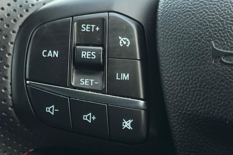 Used Ford Puma 2023 for sale - 76895310: Photo 25