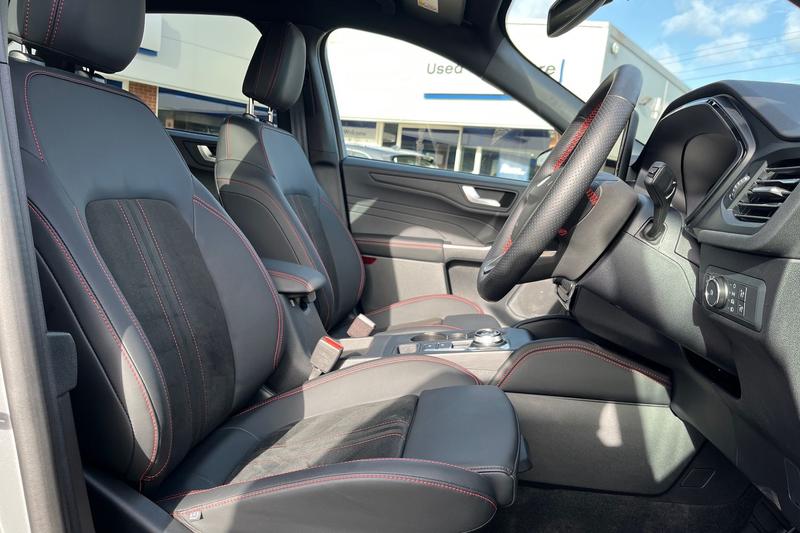 Used Ford Kuga 2025 for sale - 77675602: Photo 17