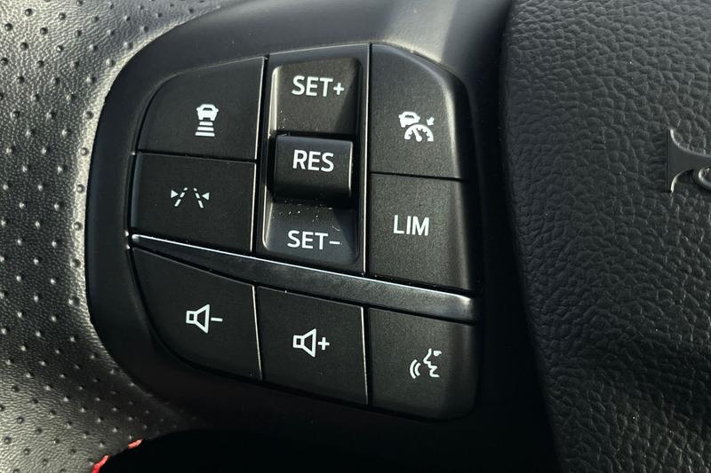 Used Ford Kuga 2025 for sale - 77675602: Photo 25