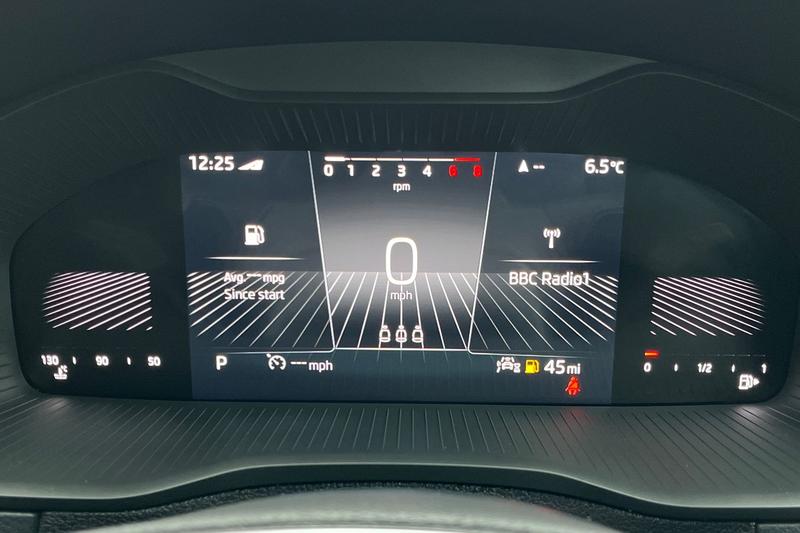 Used Skoda Karoq 2022 for sale - 77211099: Photo 13