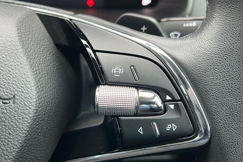 Used Skoda Karoq 2022 for sale - 77211099: Photo 24