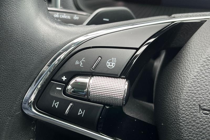 Used Skoda Karoq 2022 for sale - 77211099: Photo 25