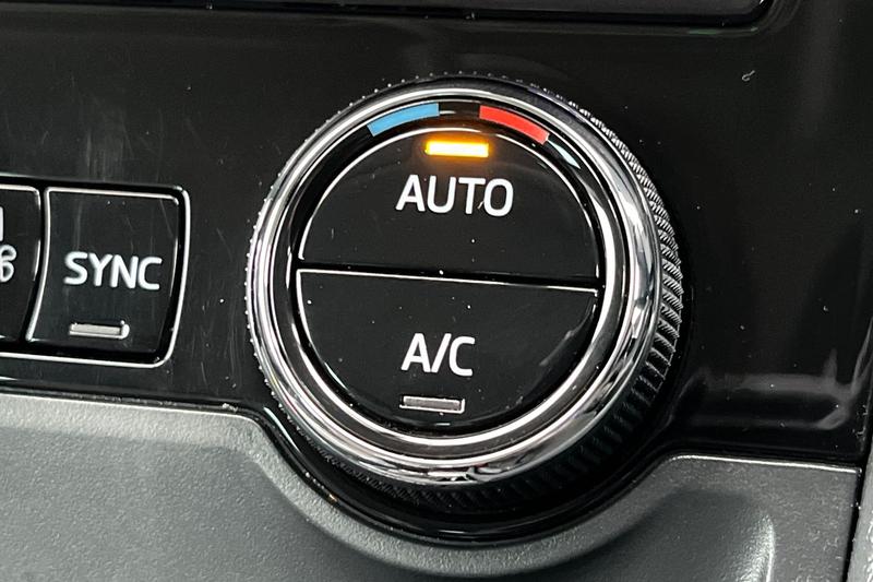 Used Skoda Karoq 2022 for sale - 77211099: Photo 34