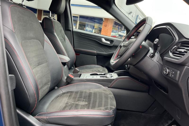 Used Ford Kuga 2023 for sale - 77665637: Photo 17