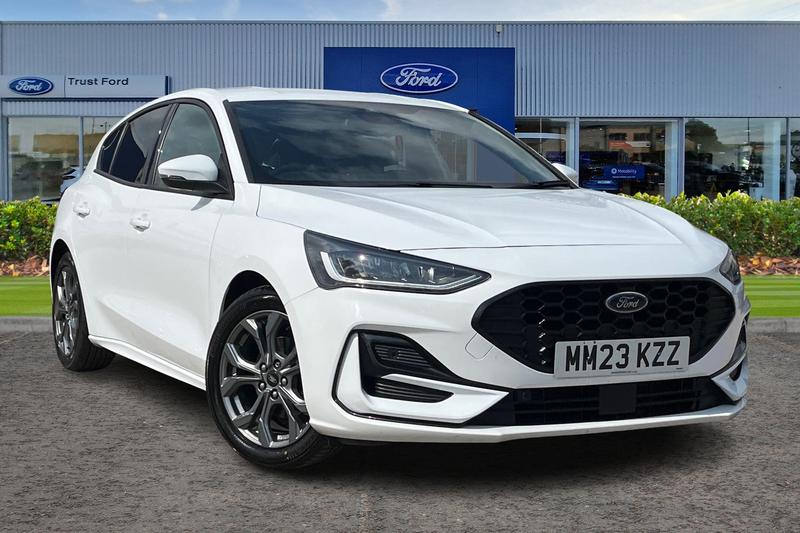 Used Ford Focus 2023 for sale - 75985116: Photo 1
