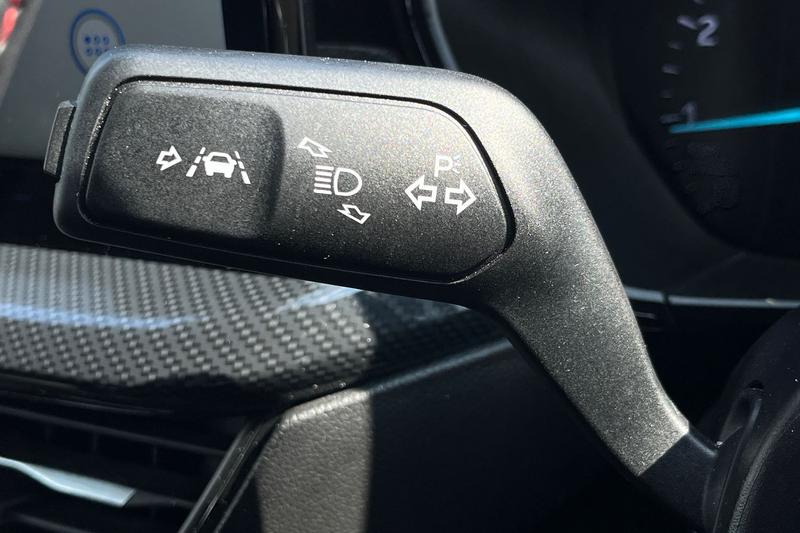 Used Ford Focus 2023 for sale - 75985116: Photo 14