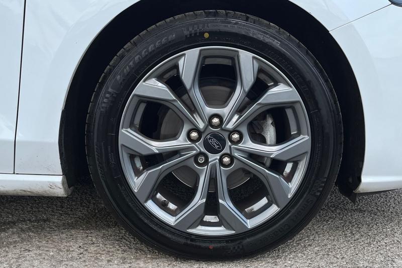 Used Ford Focus 2023 for sale - 75985116: Photo 8