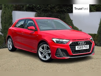 2019 - 25 TFSI S Line 5dr DIGITAL DASHBOARD, APPLE CAR PLAY! Manual