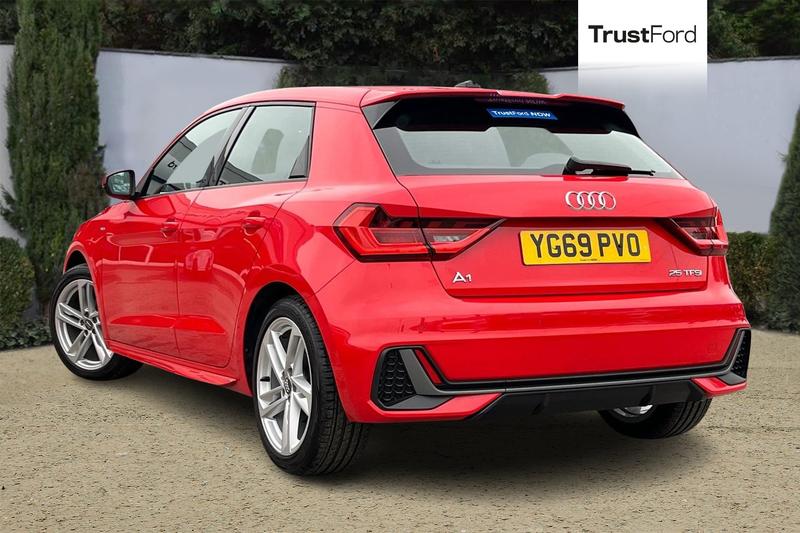 Used Audi A1 2019 for sale - 76117579: Photo 2