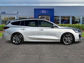 Used Ford Focus 2023 for sale - 78350790: Photo