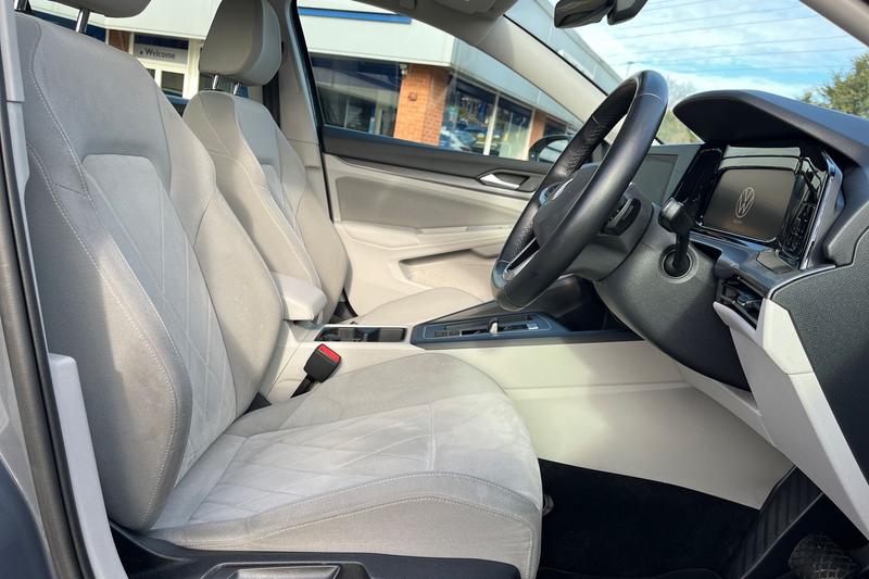 Used Volkswagen Golf 2021 for sale - 77733296: Photo 17